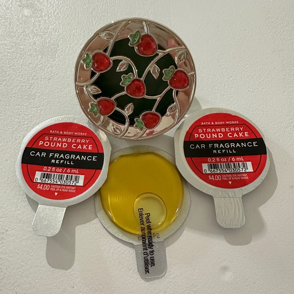 Strawberry Accessories - Picture 5 of 5
